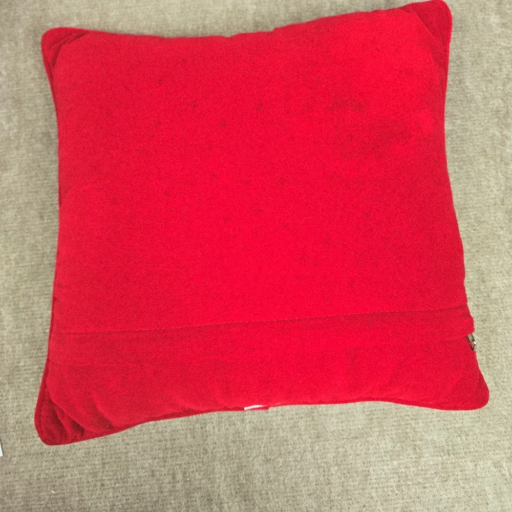 Christmas Golden Retriever Puppy Needlepoint Pillow Red Velvet Back Holiday